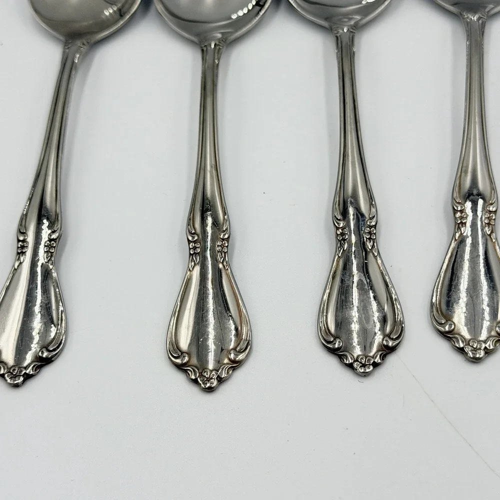 Oneidacraft Deluxe Chateau Oval Soup Spoons Set of 6 Stainless 6.75